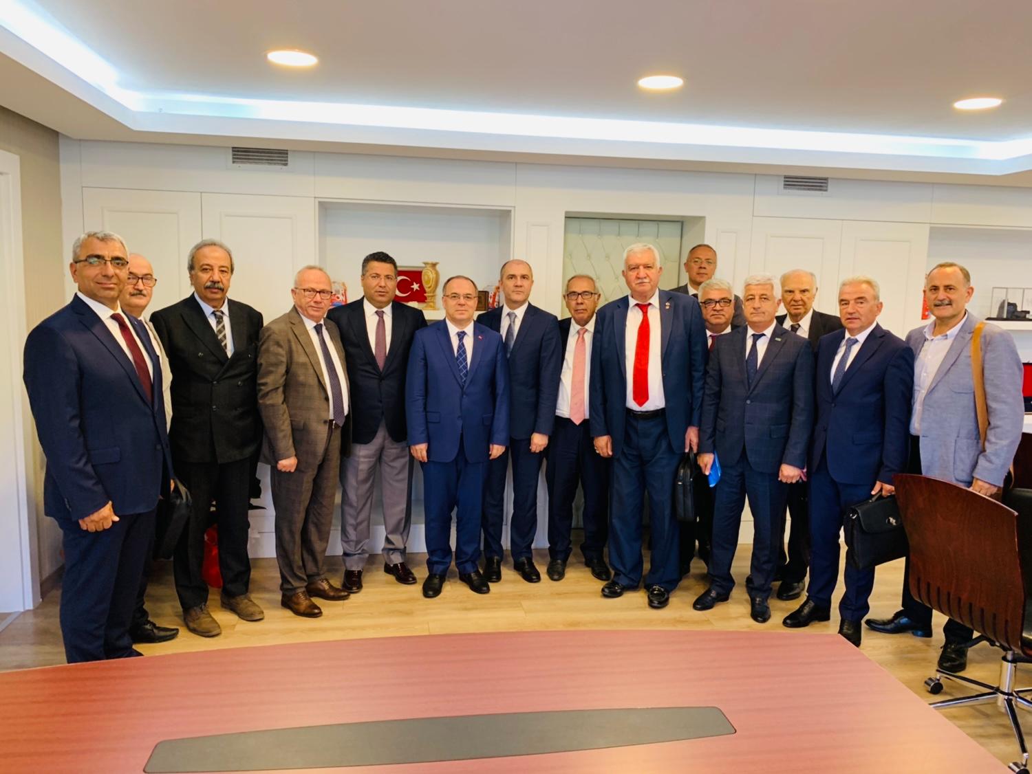 MADENCİLER SORUNLARINA ÇÖZÜM BULMAK İÇİN ANKARA’YA ÇIKARMA YAPTI