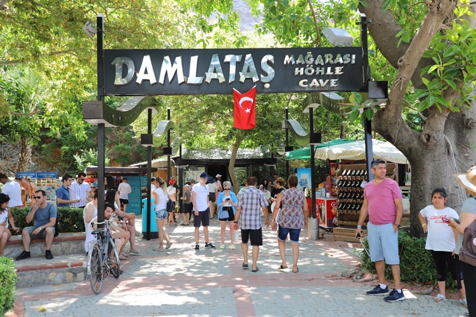 Damlataş Mağarası’nda Yaz Düzenlemesi