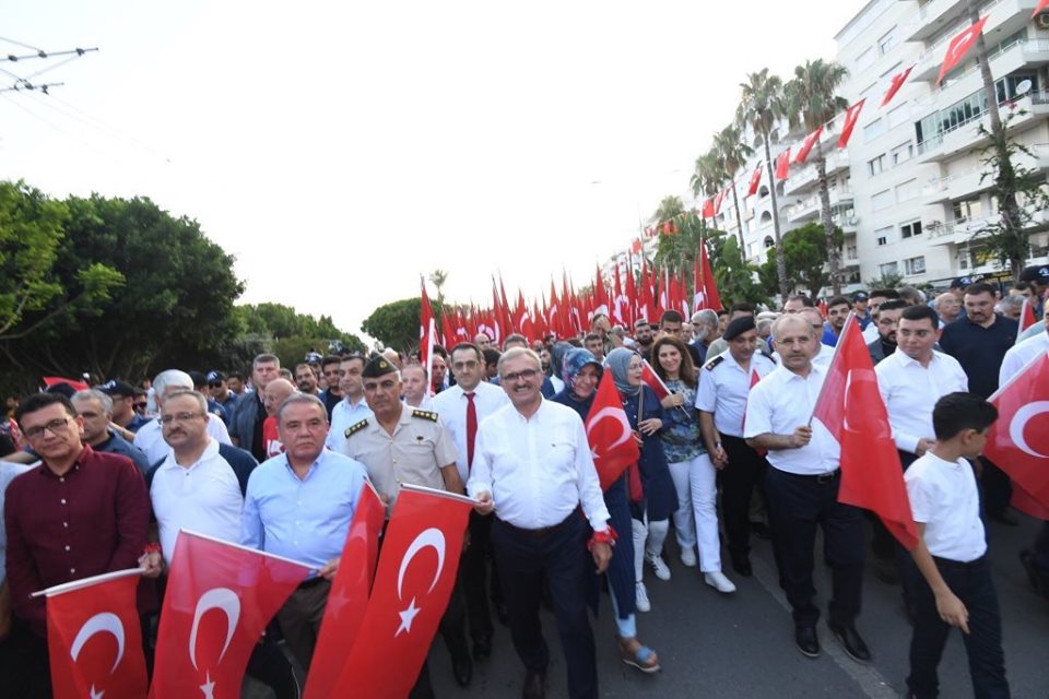 Antalya’da 15 Temmuz Demokrasi ve Milli Birlik Yürüyüşü