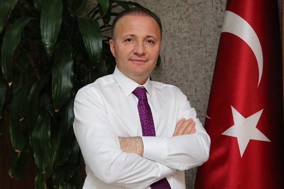 Bir Günde Dünyaları Aydınlandı