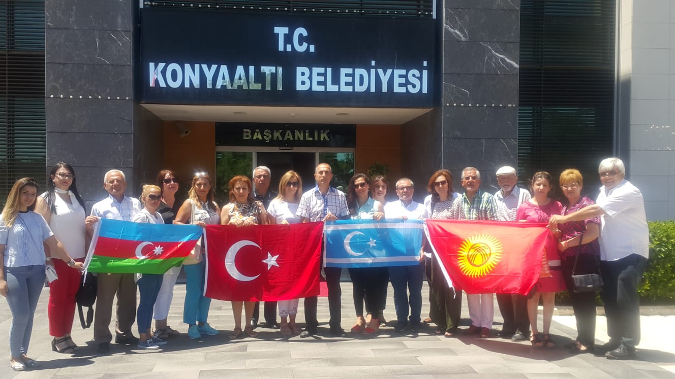 Türk Dünyası Dernekleri Platformu’ndan Konyaaltı Belediye Başkanı Semih Esen’e ziyaret