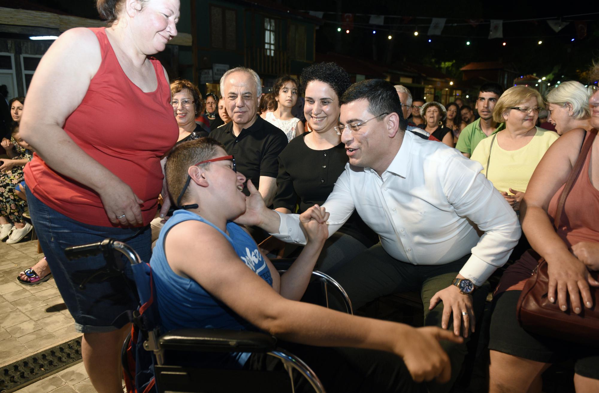 Yeşilçam Sokağı’nda sahne şarkıların