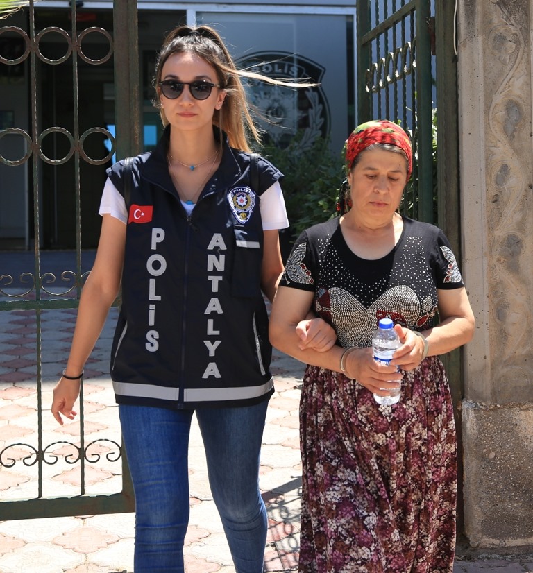Hastane Asansöründe Hırsızlık…