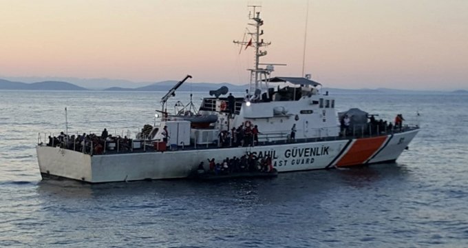 149 düzensiz göçmen Çanakkale açıklarında kurtarıldı