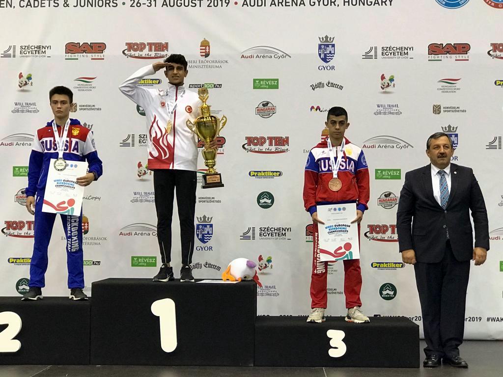 GENÇ KİCK BOKSÇUDAN BAŞKAN SÖZEN’E ZİYARET