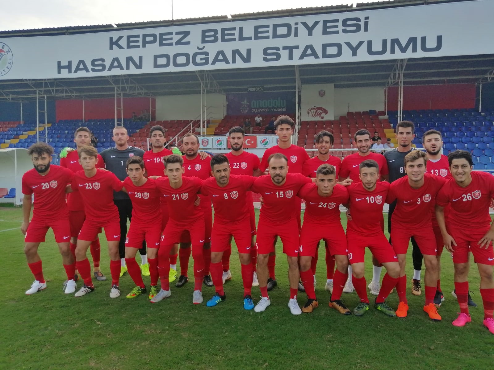 Kepez Belediyespor lige hazırlanıyor