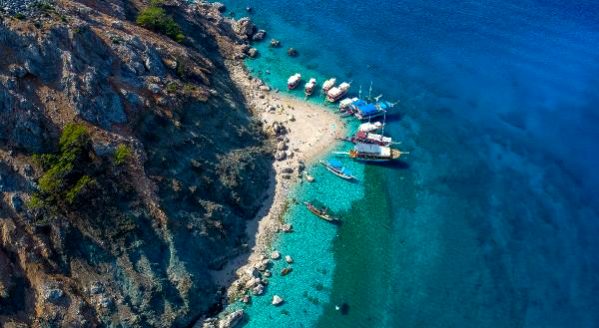 Antalya’nın ‘maldivleri’nde sezon uzadı