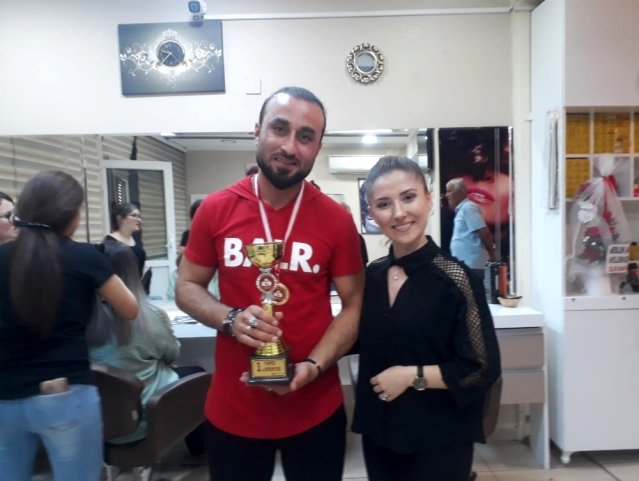 Kuaförlerin şampiyonu Serik’ten çıktı