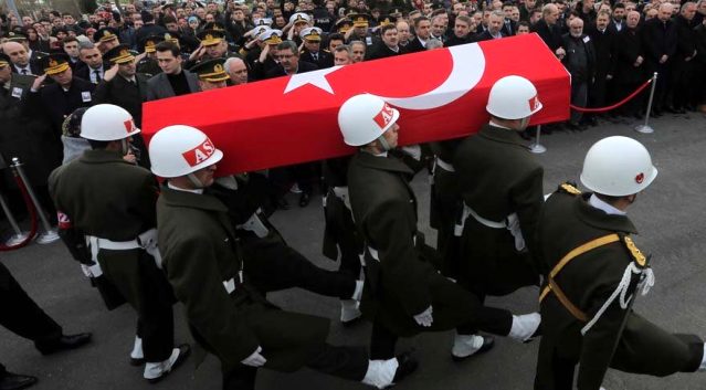 El yapımı patlayıcı infilak etti: 2 askerimiz şehit oldu