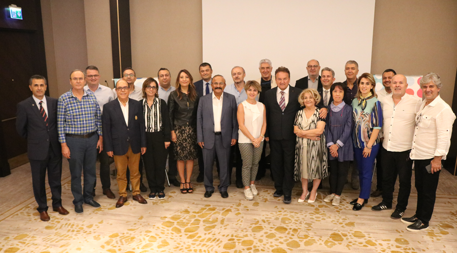 TEAMDER, turizm duayeni Hüseyin Baraner’i konuk etti