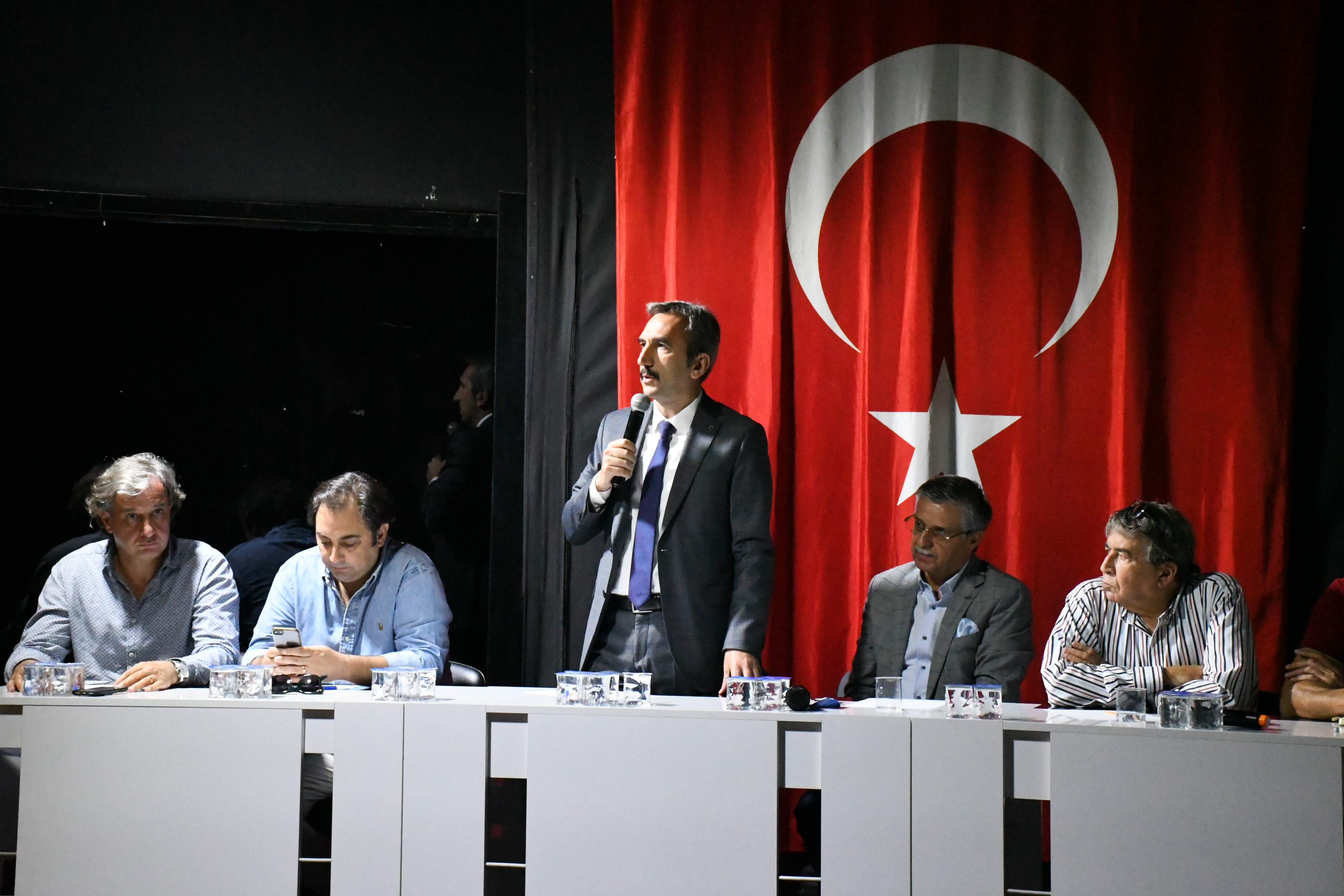 TURİZMCİLER KEMER İÇİN TOPLANDI