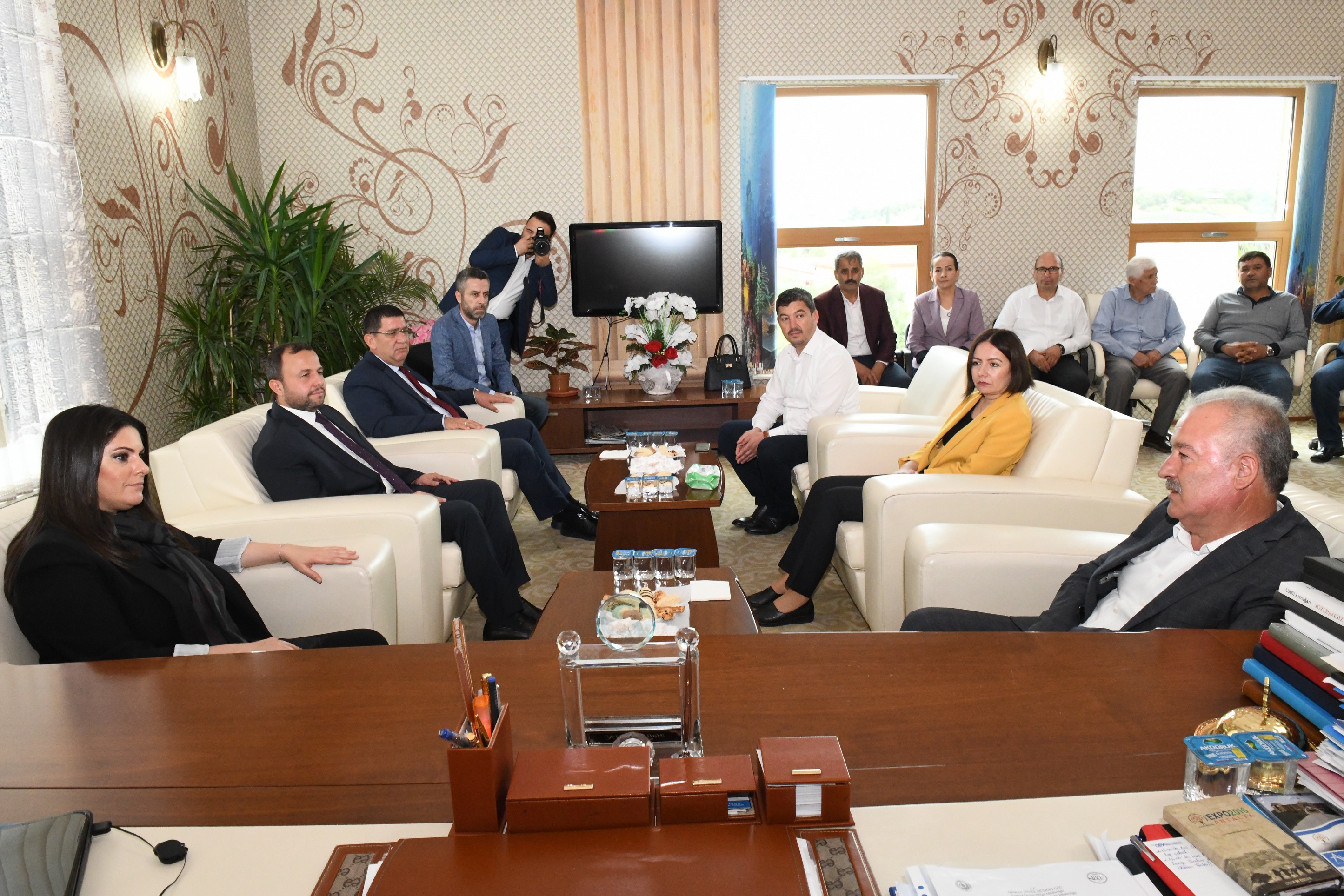 ACENTELER VE SİVİL TOPLUM KURULUŞLARI KEMER İÇİN BİR ARAYA GELDİ
