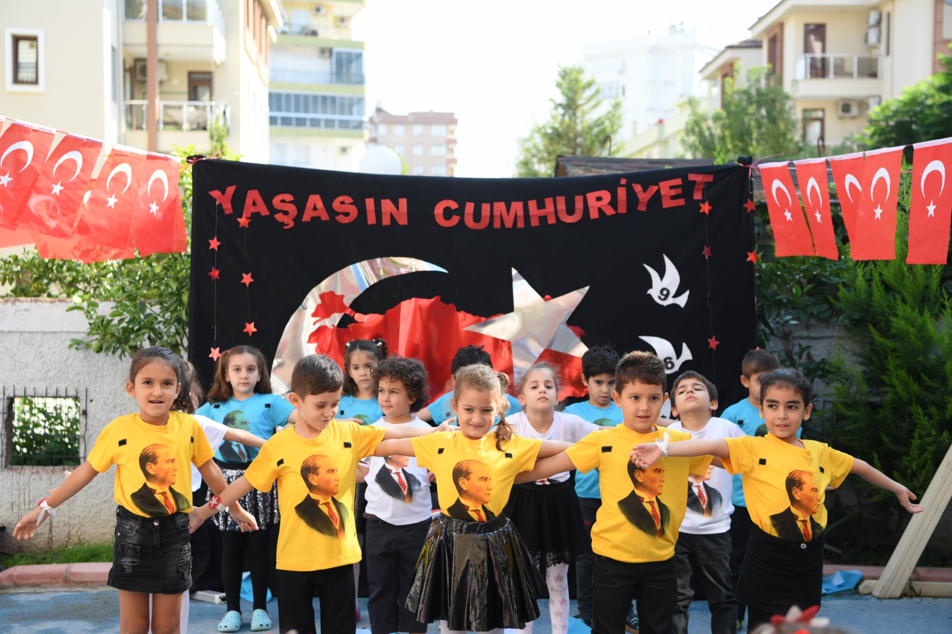 Konyaaltı Belediyesi kreşlerinde ‘Cumhuriyet’ coşkusu
