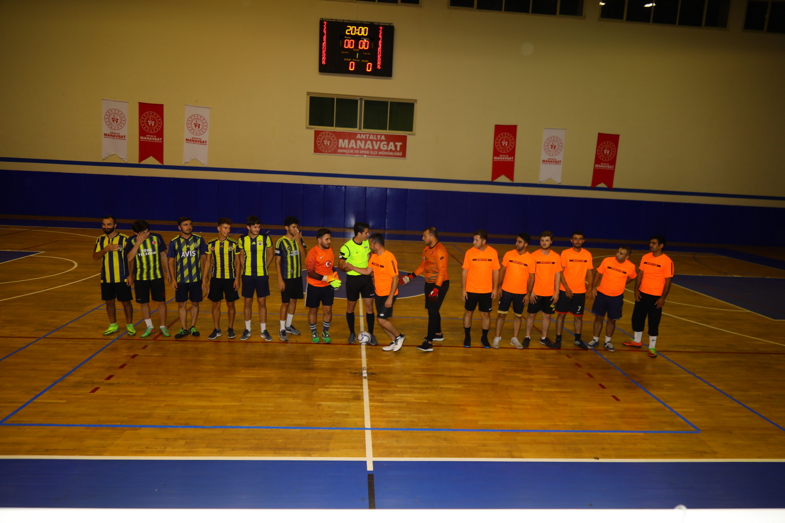 MANAVGAT’TA FUTSAL HEYECANI BAŞLADI