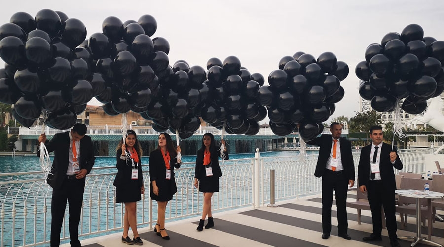 Aile Hekimleri sağlıkta şiddete karşı siyah balon uçurdu