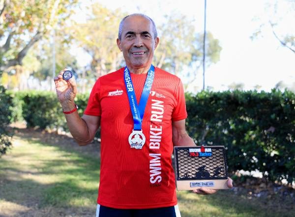70 yaşındaki ‘Demir Adam’a Yeni Zelanda’dan özel davet