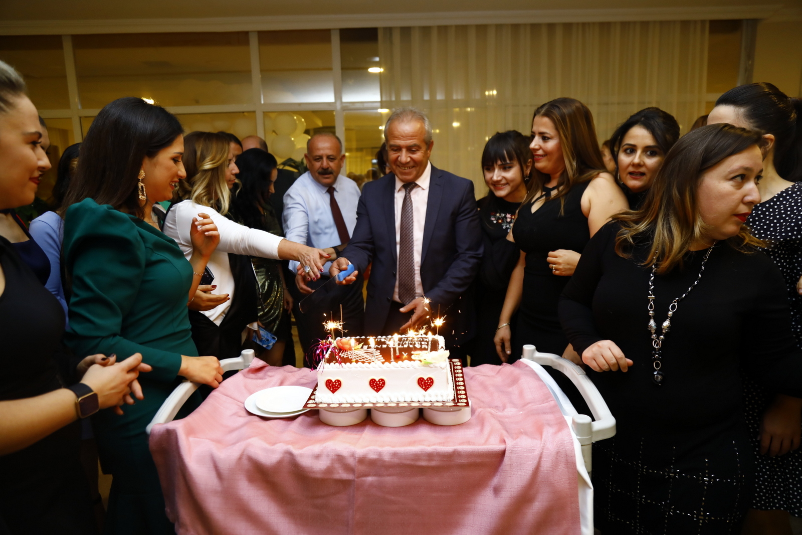MANAVGAT BELEDİYESİ ÖĞRETMENLER GÜNÜNÜ KUTLADI