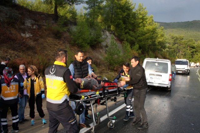 Antalya’da trafik kazası: 1 ölü, 2 yaralı