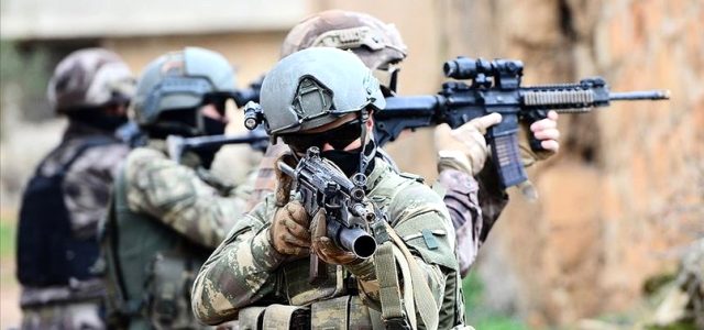 7 Şehidimizin kanı yerde kalmadı! teröristler öldürüldü