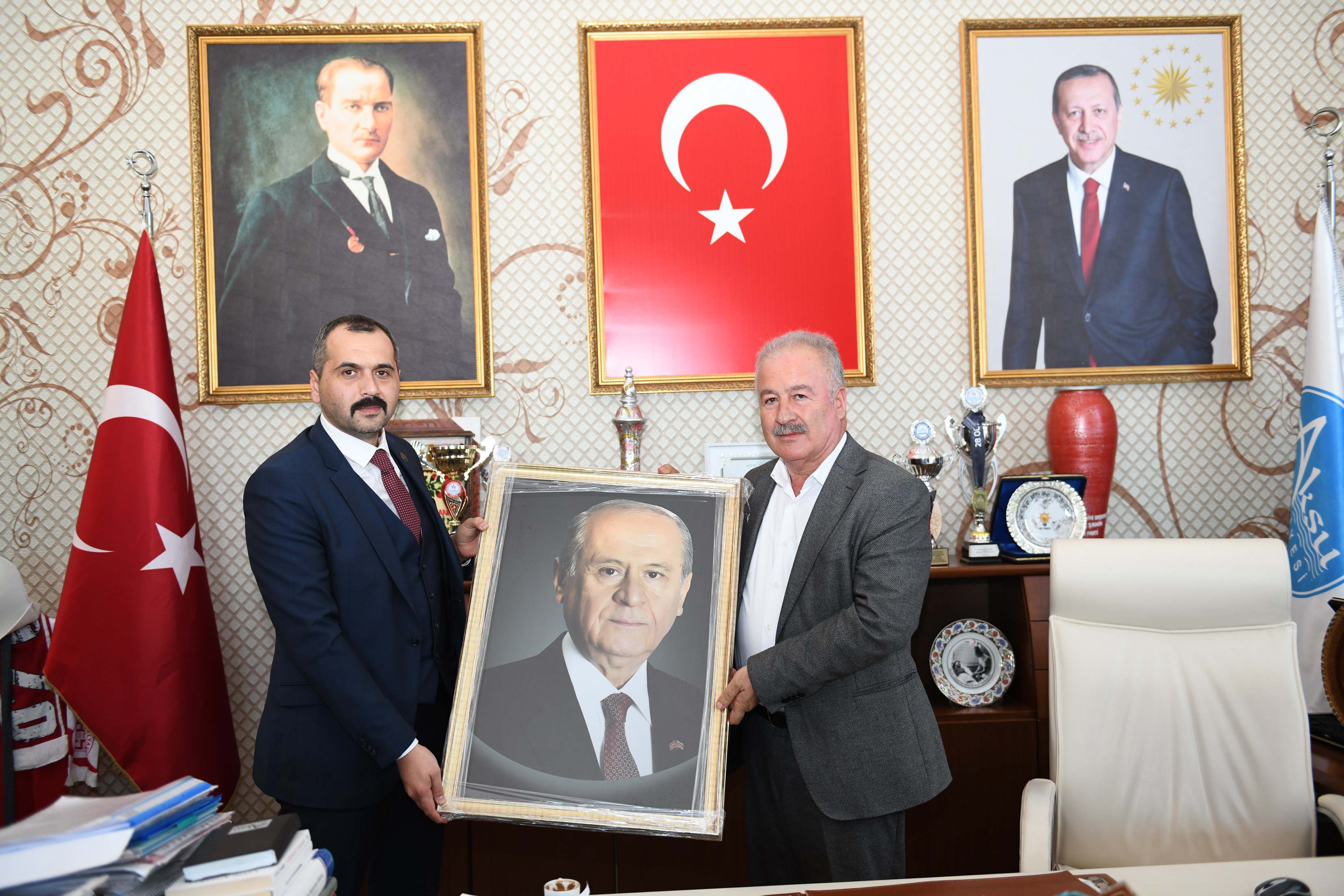 MHP İL BAŞKANLIĞINDAN İADEYİ ZİYARET