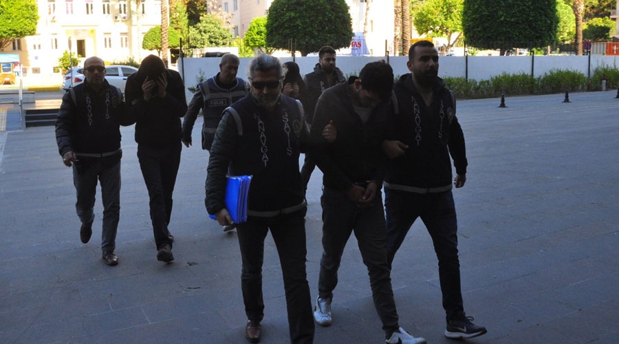 Kiralık araçla gece hırsızlık ve kapkaç, cezaevinde son buldu