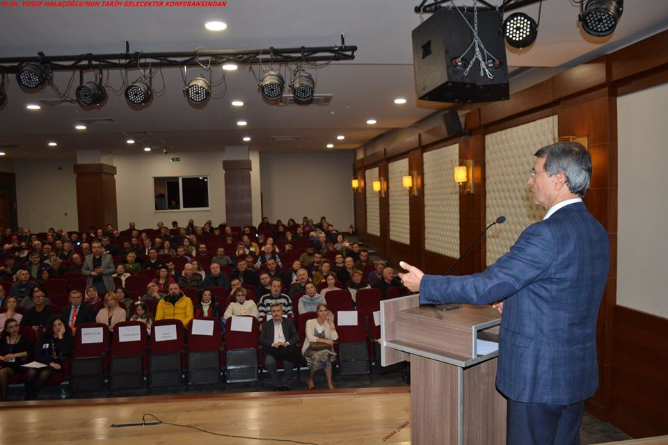 Halaçoğlu, gündem yarattı