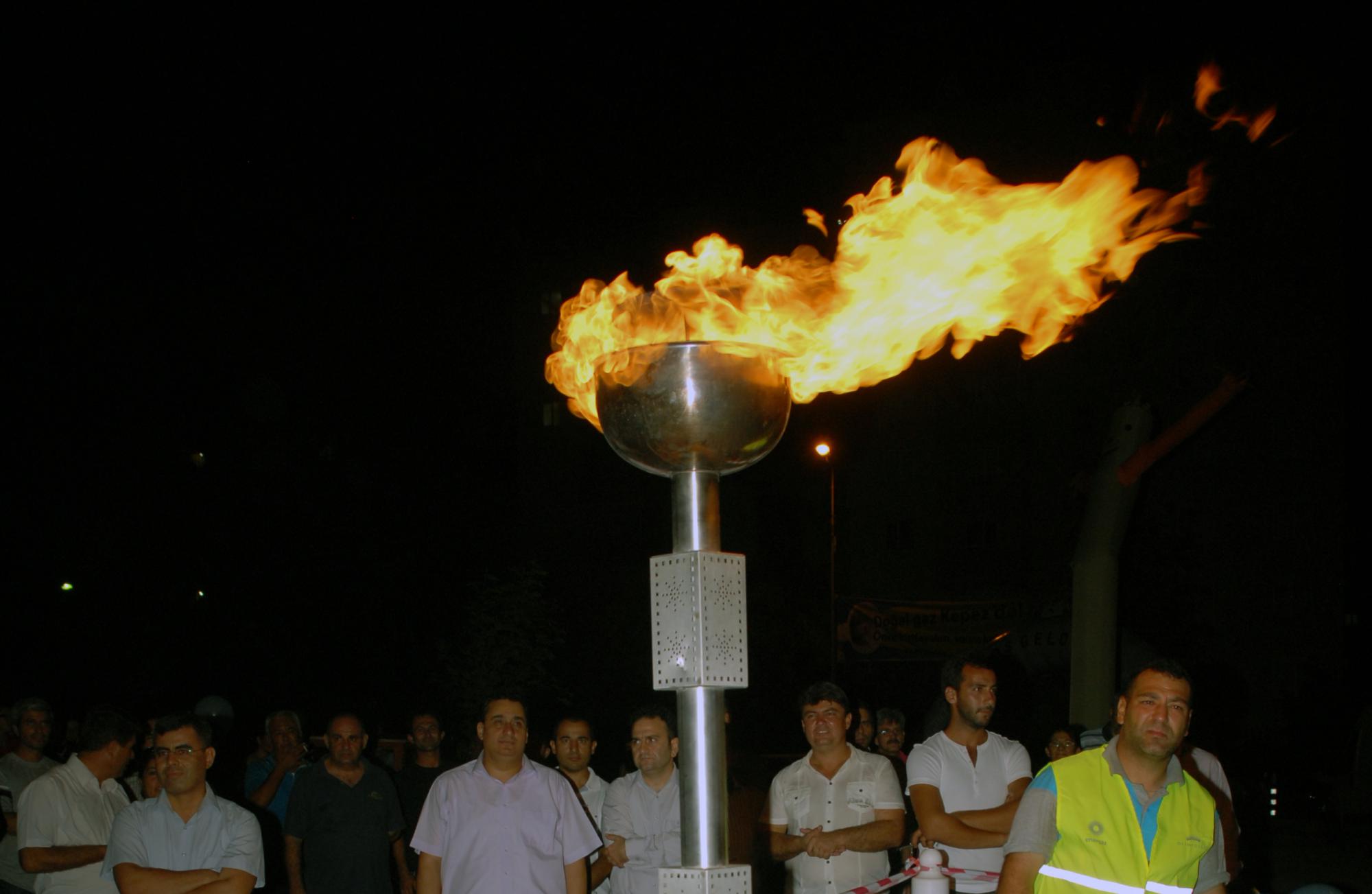 Kepez’den 3 mahalleye doğal gaz müjdesi