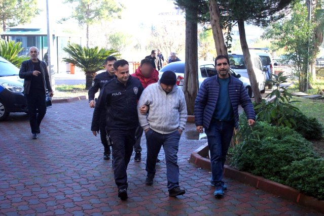 Kemer’de uyuşturucu operasyonuna 2 tutuklama