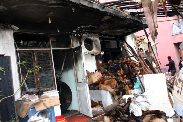 Yangın 3 genç kızın hayallerini yok etti