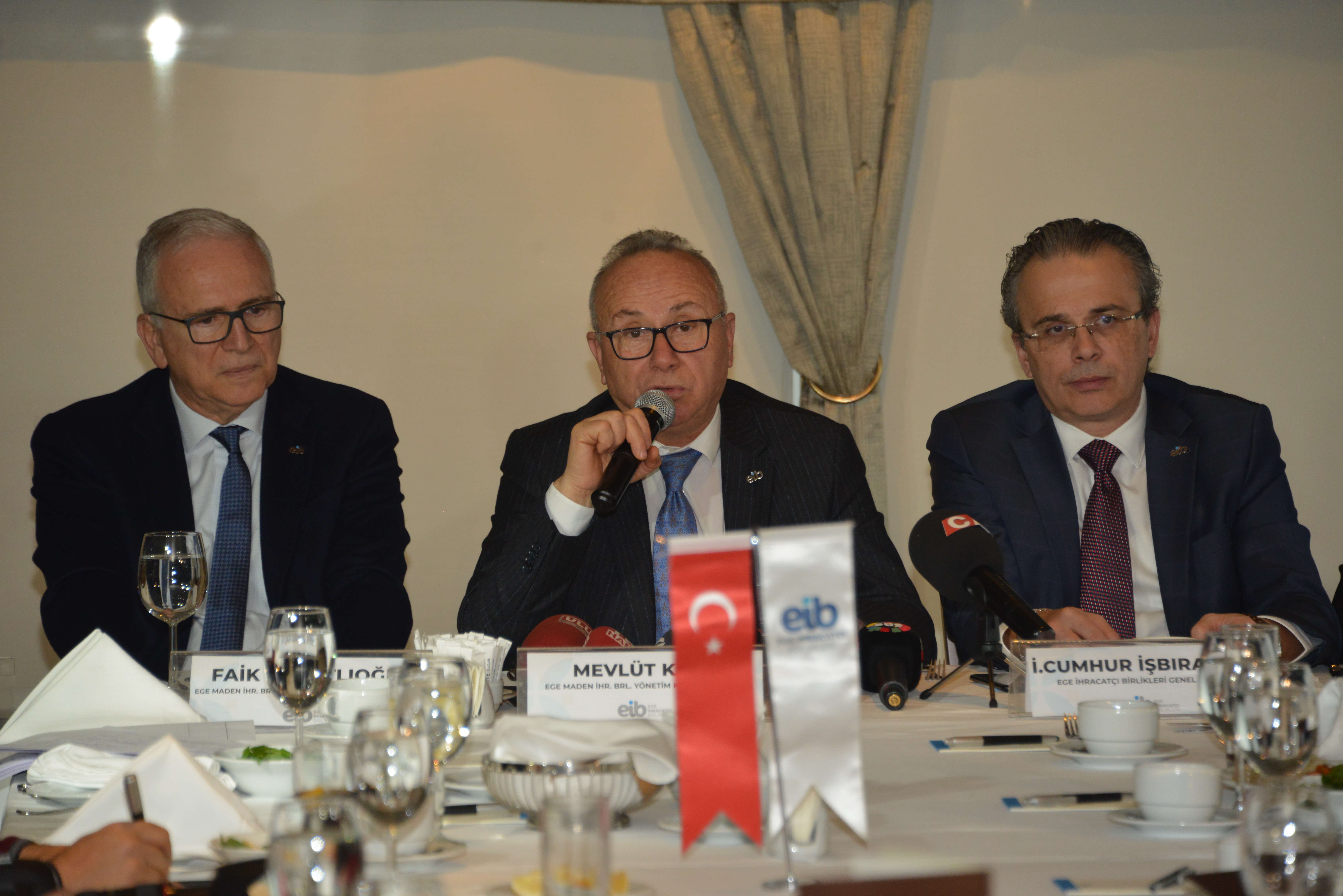 Madencilik sektörü devlet alacaklarında erteleme istiyor