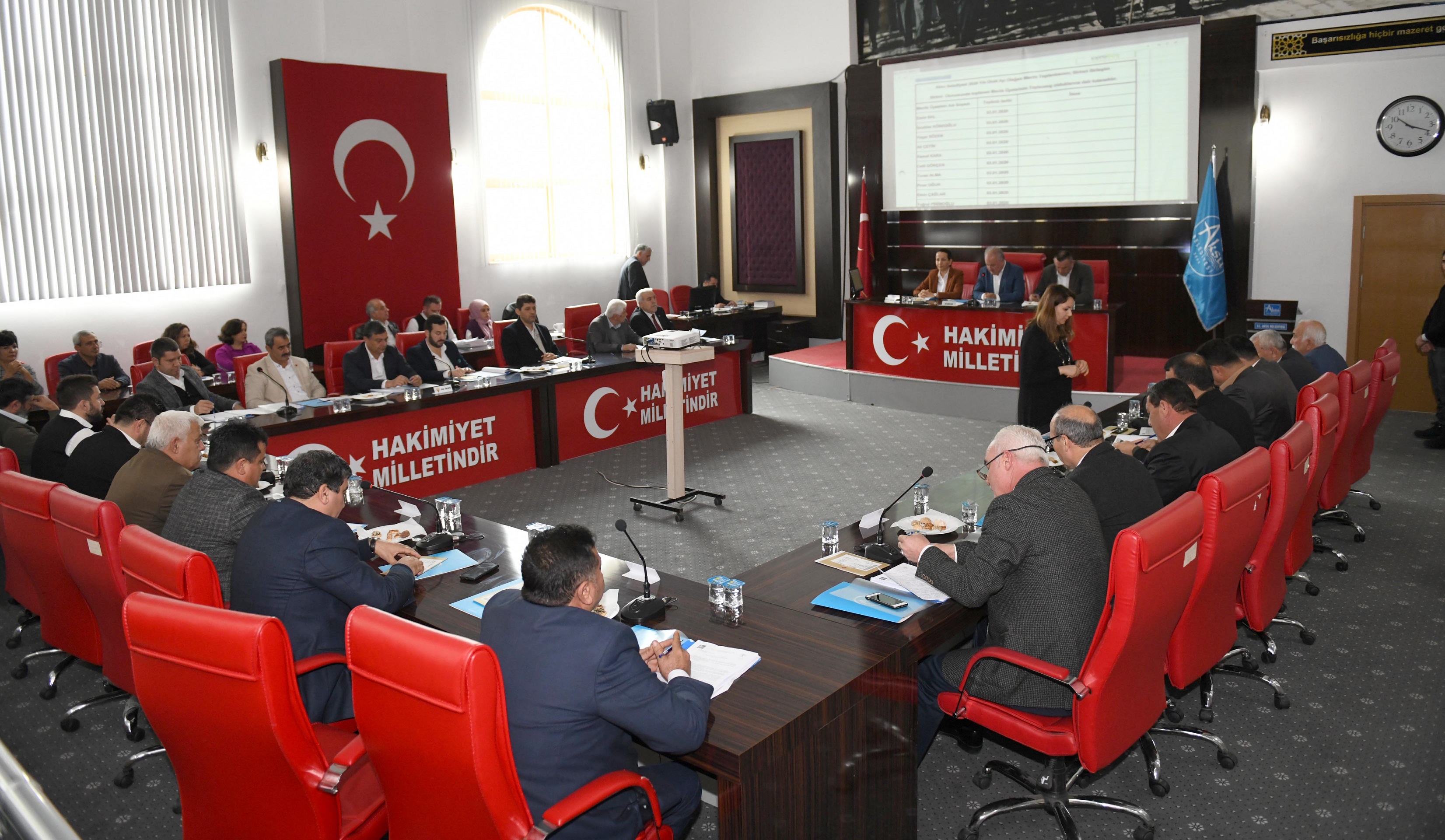 YENİ YILIN İLK MECLİSİ YAPILDI