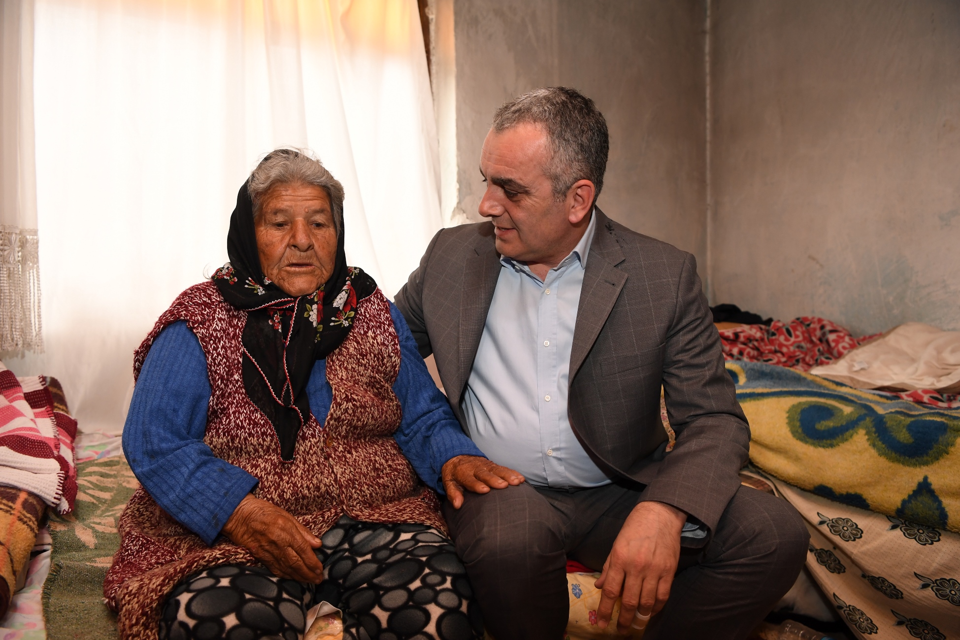 Başkan Esen’den Elif nineye yardım eli