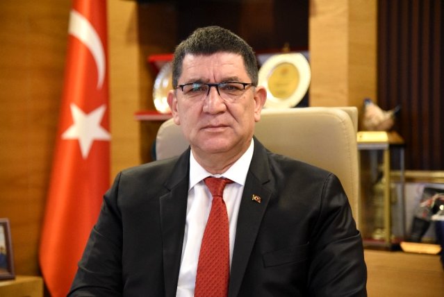 Başkan Dere: “Esnafın stopaj yükü kaldırılmalı”