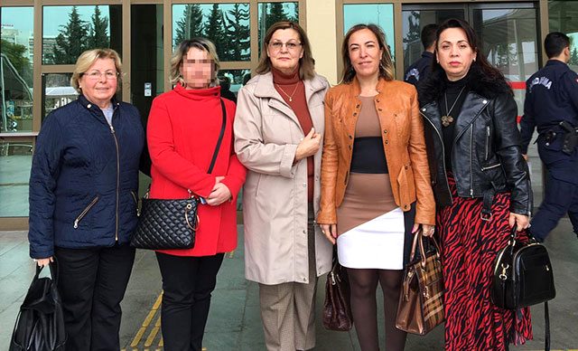 Sevgilisine “mahrem videolarını ailene gönderirim” diyerek şantaj uyguladı