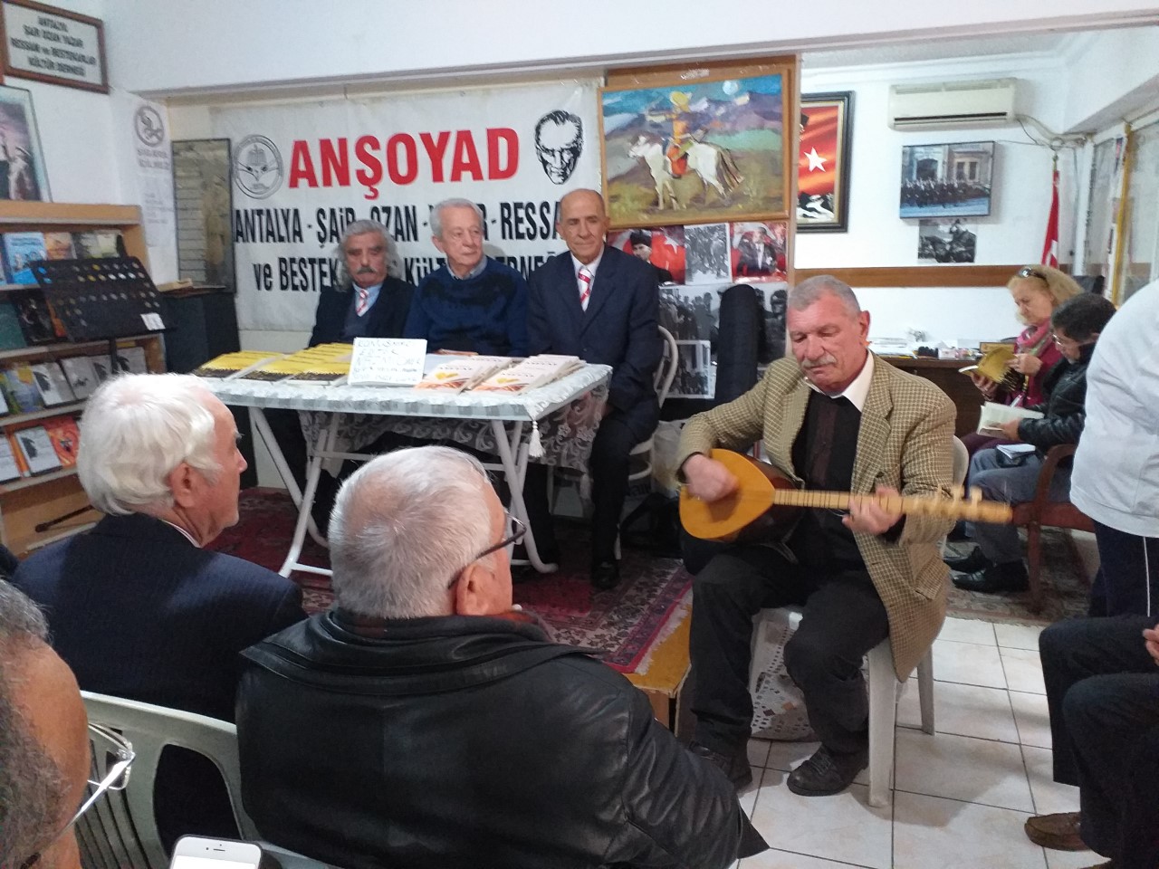 ANŞOYAD’da taşlamalı imza!