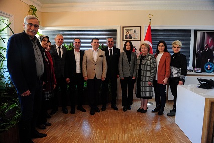 TÜTÜNCÜ’DEN BELEDİYE BAŞKANI TOPALOĞLU’NA ZİYARET