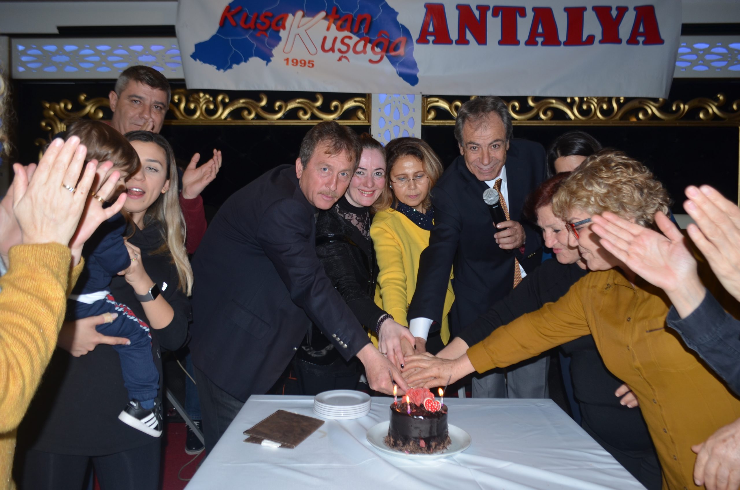 Kuşaklar Kahvaltıda Buluştu