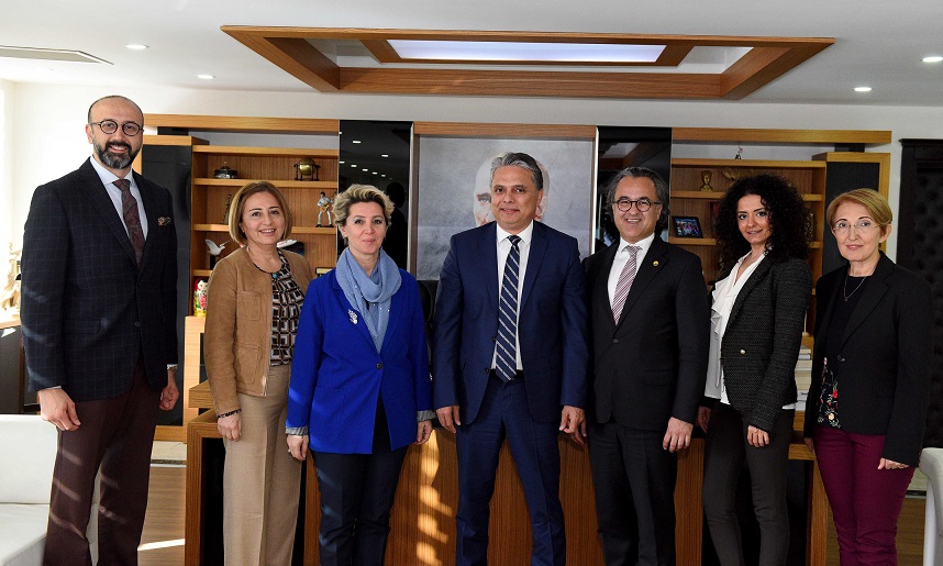 Yörük kadının özgürlüğünün simgesi ‘Mor Cepken’ tanıtılıyor
