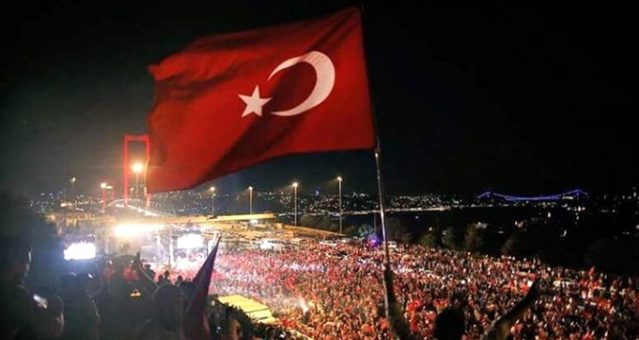 Yeni darbe söylentisi gündem yarattı! Ak Partili isim meydan okudu