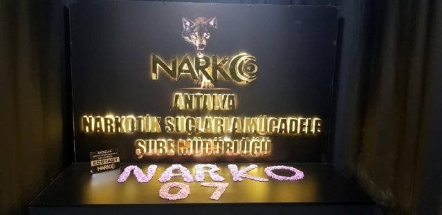 Suça sürüklenen 4 çocuk 5 bin 284 uyuşturucu hapla yakalandı