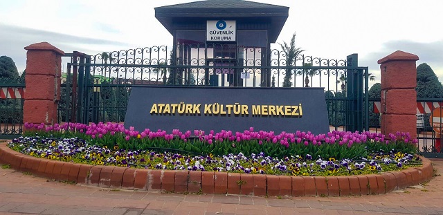 Antalya çiçek açtı
