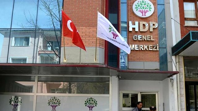 HDP’nin Batman ve Silvan belediyelerine kayyum atandı