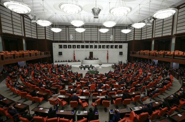 90 bin kişinin tahliye olacağı infaz düzenlemesi Meclis’ten geçerek yasalaştı