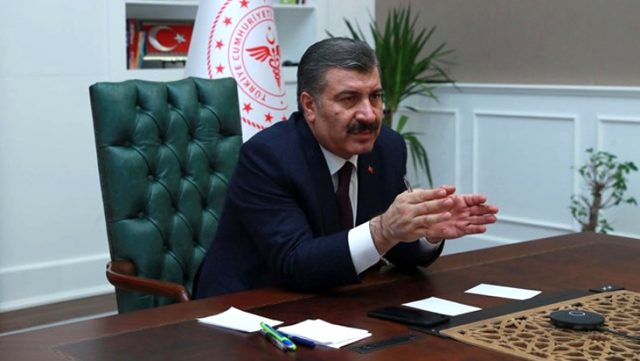 Bakan Koca: Bu dönemde temas içindekileri izole edemezsek salgını kontrol edemeyiz