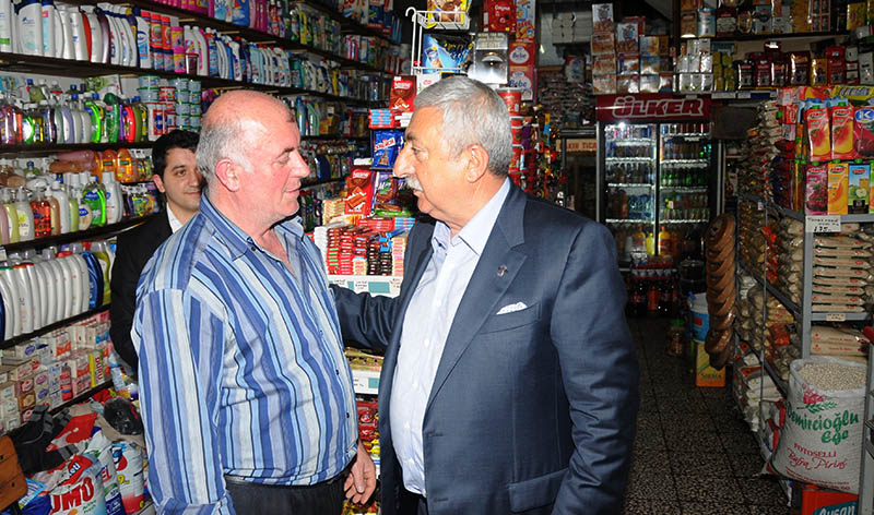 ’65 Yaş Üzeri Dükkanını Açabilmeli’