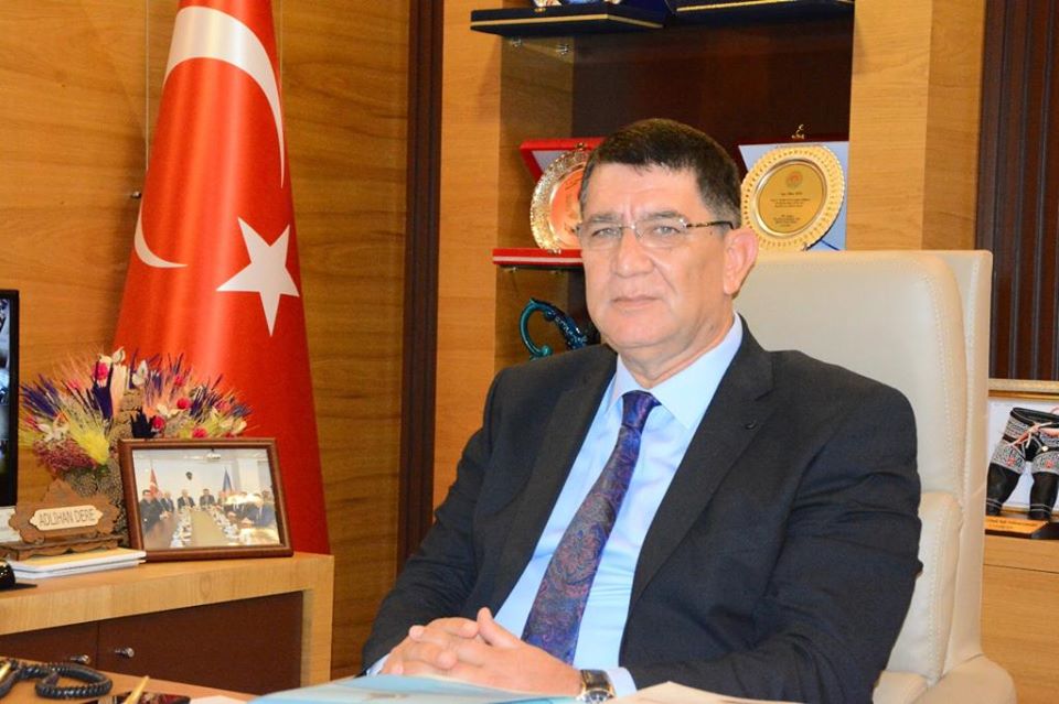 AESOB Başkanı Dere Anneler Günü’nde Esnafı Seçin