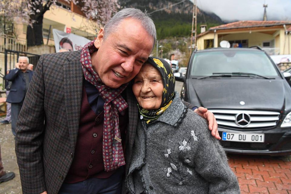 BÖCEK’TEN ANNELER GÜNÜ MESAJI..