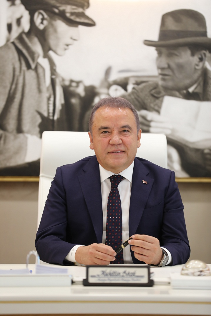 Başkan Böcek’in Ramazan Bayramı Mesajı