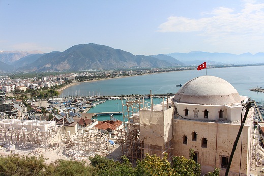 Finike Eroğlu Nuri Camii inşaatında sona geliniyor