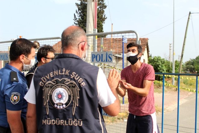 Ağlayıp sitem etti yine de ceza yemekten kurtulamadı